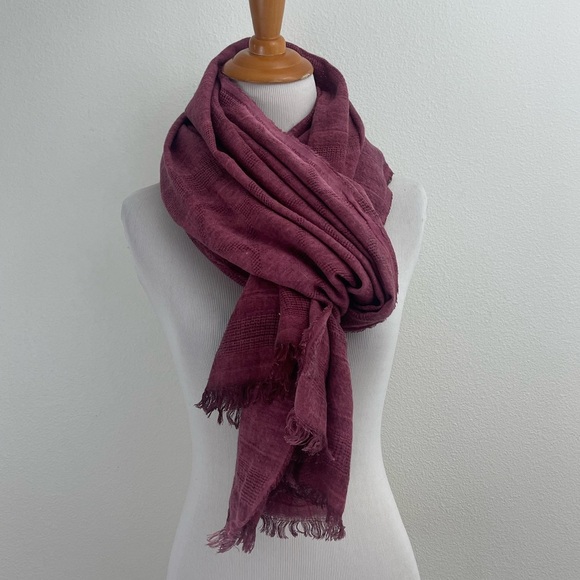 SCARF SHAWL FRINGE LIGHTWEIGHT PINK PURPLE DIAMOND WEAVE PATTERN SIZE 78" X 37" - Picture 3 of 4